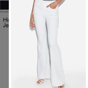 Brand new with tags Express high waist white bell pant size 4P